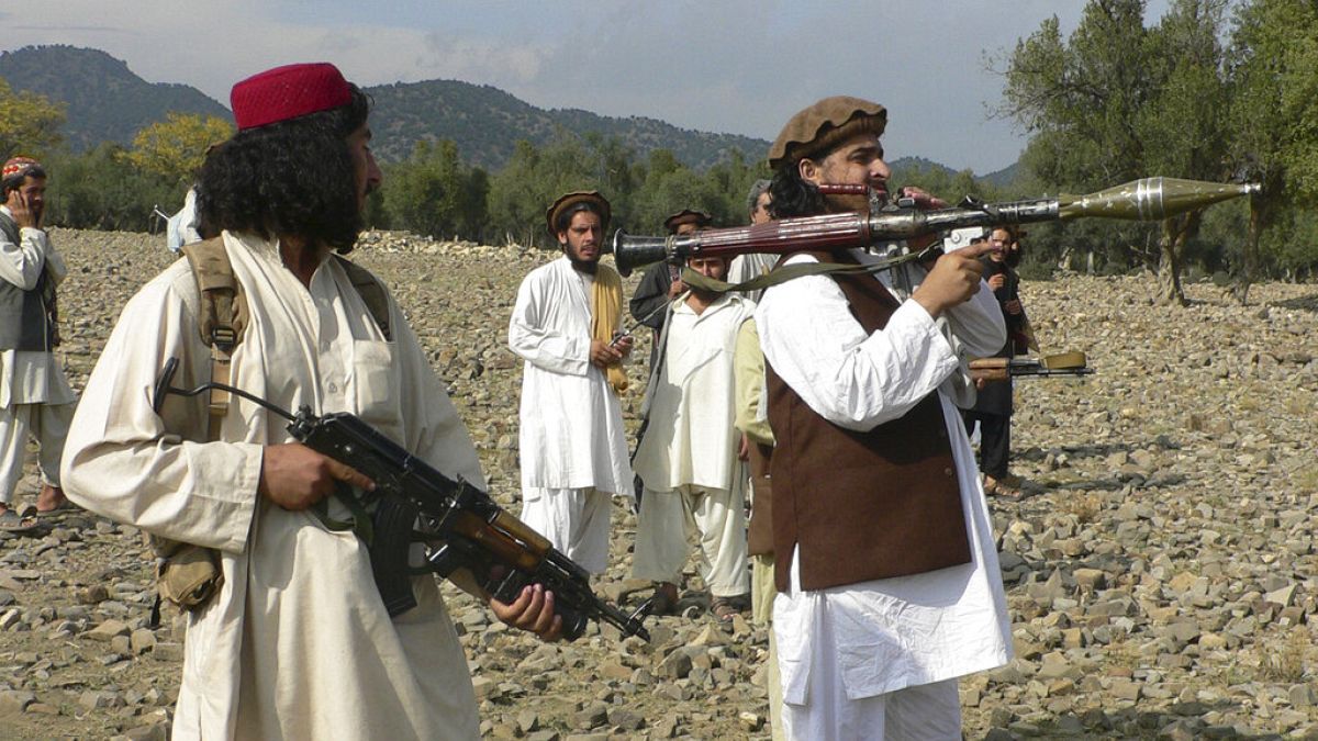 Pakistan Talibanı TTP üyeleri (arşiv) 