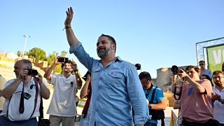 Сантьяго Абаскаль, лидер ультраправой Vox на митинге в Гвадалахаре, Кастилия-Ла-Манча, 15 июля 2023 года.