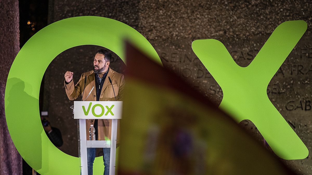 Der Kandidat der spanischen rechtsextremen Partei Vox, Santiago Abascal, hält eine Rede während einer Wahlkampfabschlussveranstaltung in Madrid, Spanien, im November 2019.