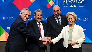 Líderes das instituições da UE e da CELAC na conferência de imprensa, que encerrou a cimeira em Bruxelas