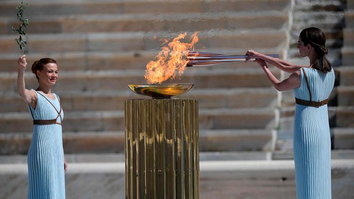 Paris 2024: French towns say ‘non merci’ to Olympic torch relay over cost concerns thumbnail