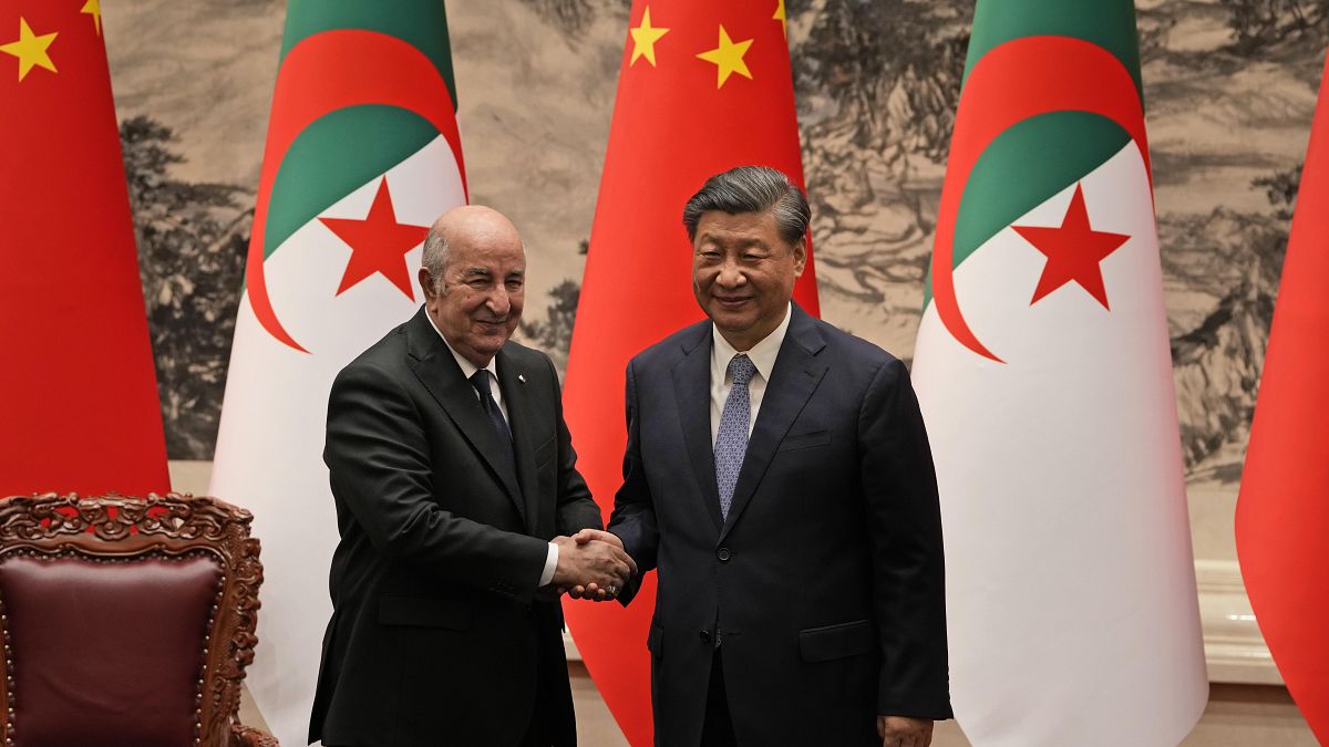 قال الرئيس الجزائري "الصين هي أبرز صديق لنا".