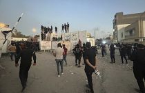 Протестующие возле посольства Швеции в Багдаде, 20 июля 2023 года.