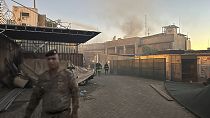 Wütende Iraker stürmen schwedische Botschaft