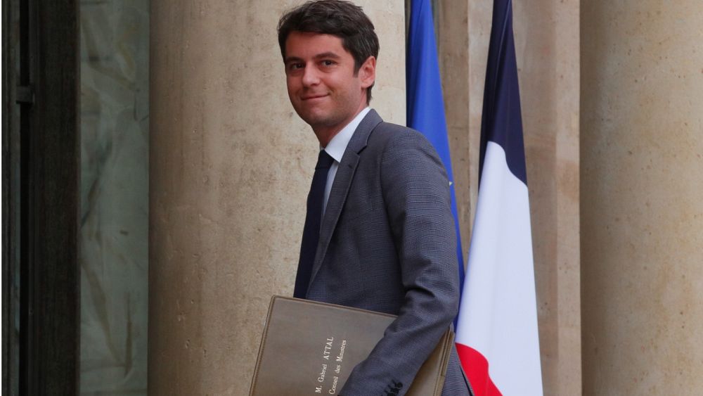 France : Rencontrez Gabriel Attal, le plus jeune ministre de l’Éducation nationale de l’histoire de la Ve République