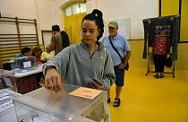 İspanya'da halk, genel seçimler için sandık başında