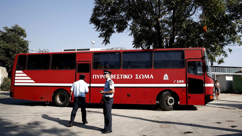 Πάτρα: Κατέρρευσε τμήμα υπό κατασκευή γέφυρας – Ένας νεκρός και τραυματίες