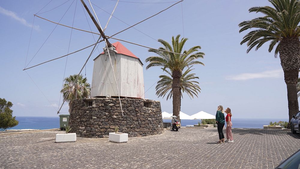 The mills and fountains of Porto Santo brought back to life