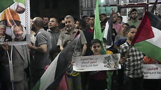 A Hamász terrorszervezet hívei demonstrálnak a ciszjordániai Dzseninben