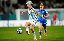 الأرجنتينية ياميلا رودريغيز خلال مباراة المجموعة السابعة في كأس العالم للسيدات بين إيطاليا والأرجنتين في إيدن بارك في أوكلاند، نيوزيلندا، الاثنين 24 يوليو 2023