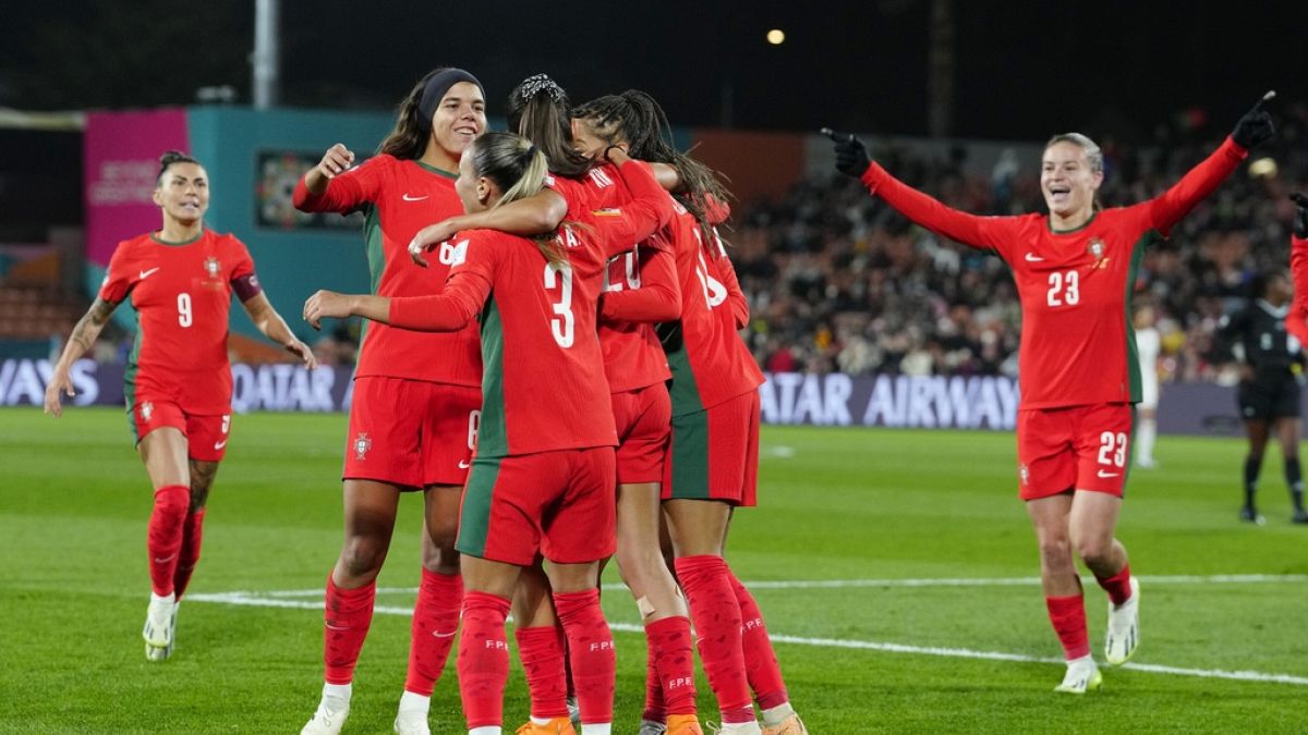 Portugal celebra segundo golo frente ao Vietname
