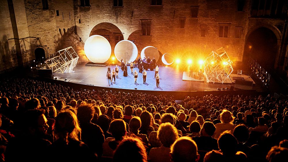 Saison Capitale européenne de la culture : les Hongrois se réunissent pour des événements de musique et de danse