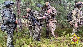 Offiziell trainieren Russlands Wagner-Söldner die Armee von Belarus