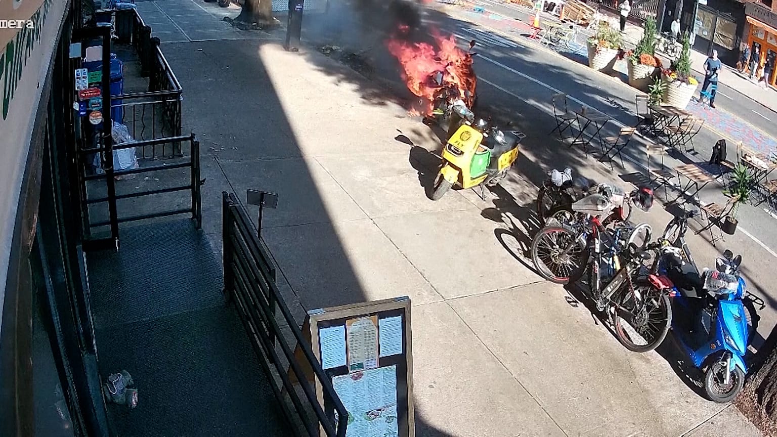 13 Tote durch explodierende E-Bikes: New York nimmt Batterien aus China ...