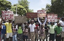 Manifestantes salieron a la calle en Haití para protestar por el secuestro de la enfermera estadounidense Alix Dorsainvil