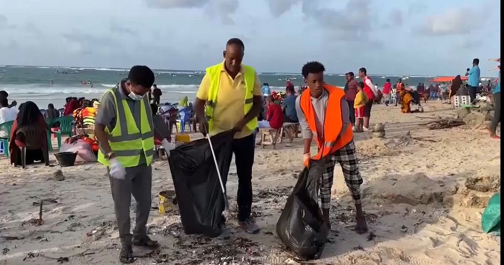 Volunteers redouble efforts to restore Mogadishu’s golden coast