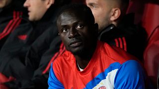 نجم كرة القدم السنغالي ساديو مانيه سينتقل من بايرن ميونخ إلى نادي النصر السعودي