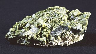 سنگ اورانیوم استخراج‌شده از معدن نیجر