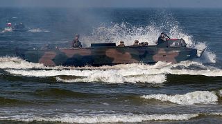  کشتی نظامی لهستانی و تفنگداران دریایی ایالات متحده در رزمایش مشترک به رهبری ایالات متحده و ۱۹ کشور عمدتا عضو ناتو در دریای بالتیک ۴ ژوئن ۲۰۱۸.
