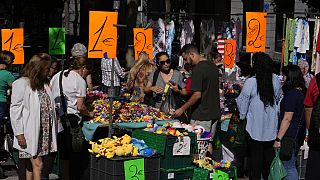 Un mercato a Madrid, Spagna, 11 giugno 2023
