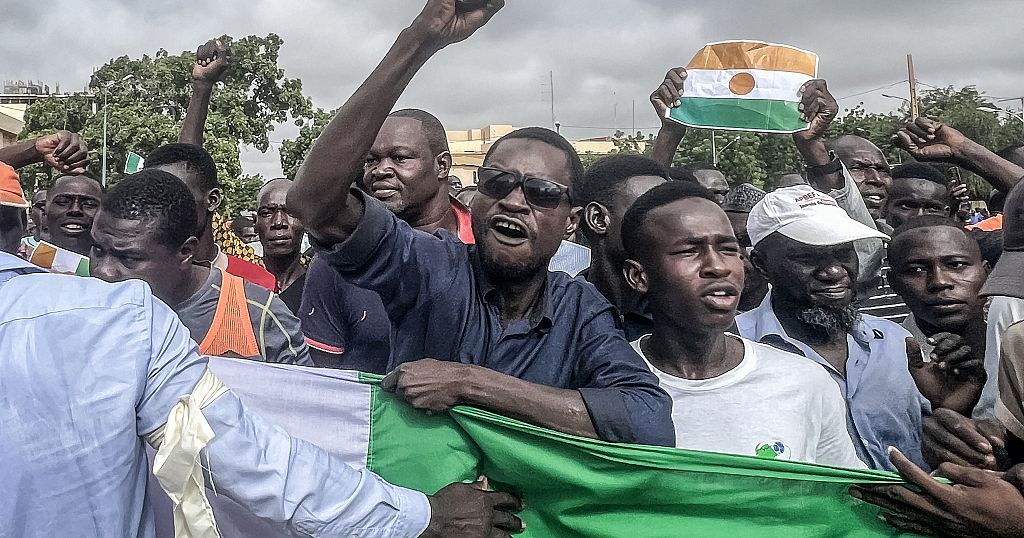 ‘No to ECOWAS’: pro-coup supporters demonstrate in Niamey