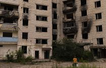 Un bâtiment détruit dans la ville de Koupiansk (nord-est de l'Ukraine), le 26 mai 2023