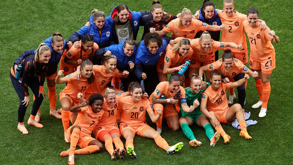 Холандия и Швеция преминават към четвъртфиналите на Световната купа за жени