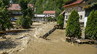 Wassermassen im slowenischen Črna na Koroškem