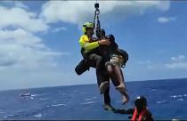 Viharban mentettek zátonyon rekedt menekülőket helikopterrel Lampedusa szigeténél