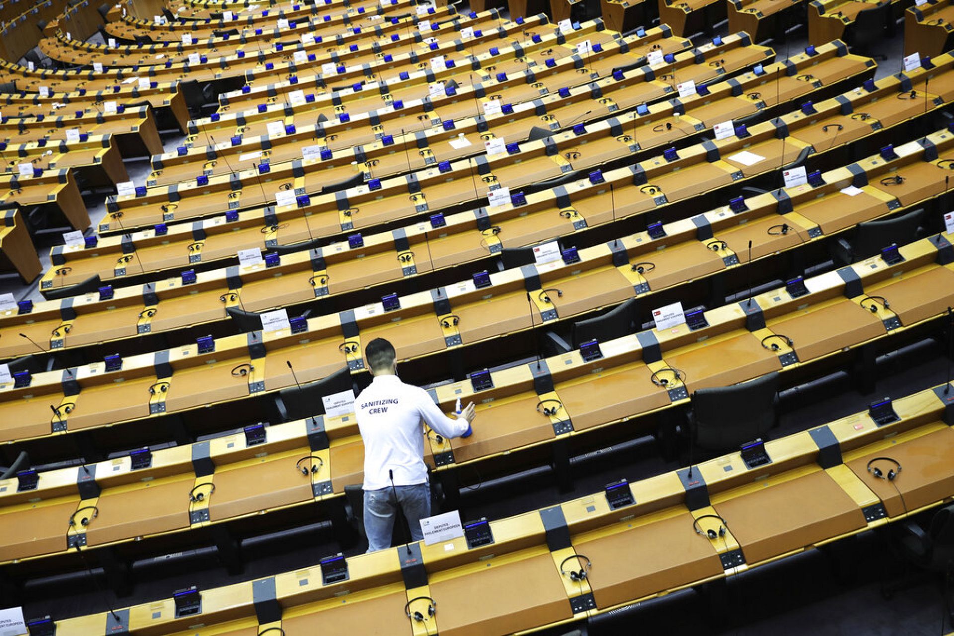 Will the European Parliament walk the talk and protect journalists ...