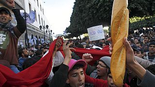 Tunus'ta düzenlenen bir gösteri 
