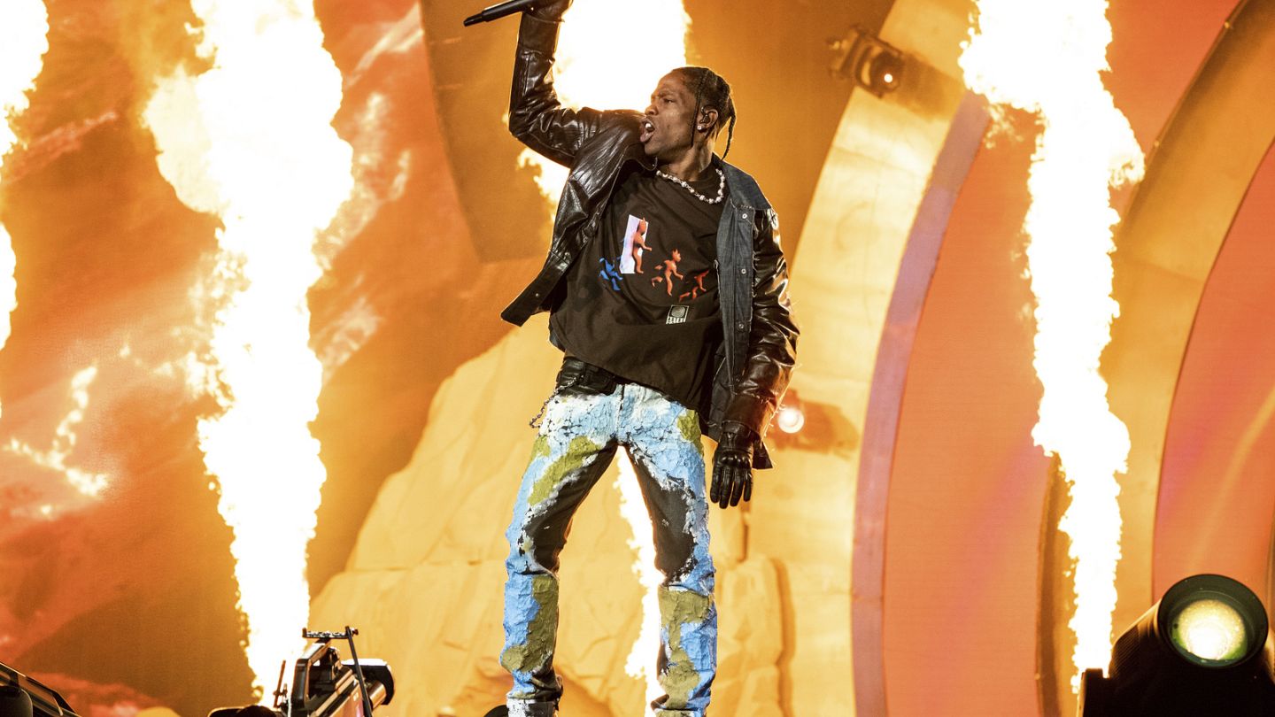 Kanye West Joins Travis Scott Onstage, First Performance Since