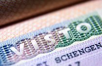 L'Italia ha appena sospeso il programma di visti per investimenti.