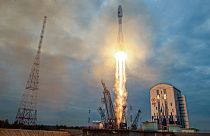 روسیه با موشک سایوز یک فرودگر را به سوی ماه پرتاب کرد