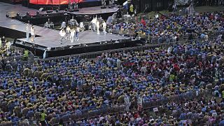تقدم فرقة K-pop The Boyz خلال حفل K-Pop بعد الحفل الختامي للمخيم الكشفي العالمي في استاد كأس العالم في سيول، كوريا الجنوبية، الجمعة، 11 أغسطس، 2023.