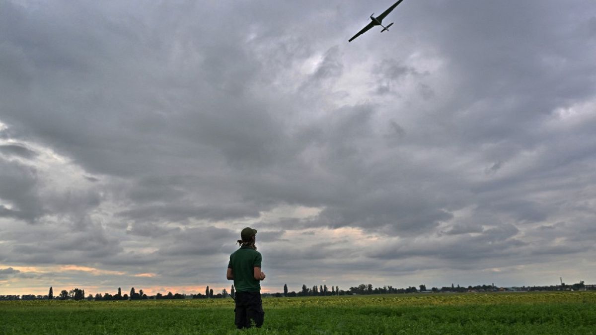 Un opérateur de drone ukrainien dans la région de Kyiv, le 11 août 2023. 