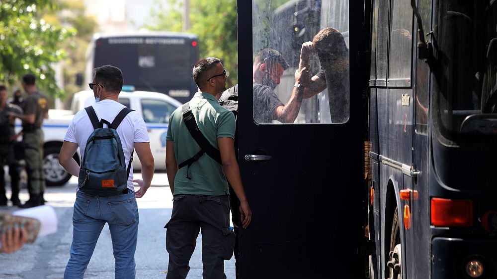 Νέα Φιλαδέλφεια: Συνολικά 70 προφυλακίσεις- Άλλοι 35 κατηγορούμενοι απολογούνται την Κυριακή