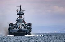 Rusya Donanması'na ait bir savaş gemisi