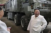 كيم يتفقد مصانع أسلحة في كوريا الشمالية ويدعو لتعزيز إنتاج الصواريخ، الإثنين 14 أغسطس 2023