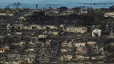 La ville de Lahaina, sur l'île de Maui, réduite en cendres après les incendies.