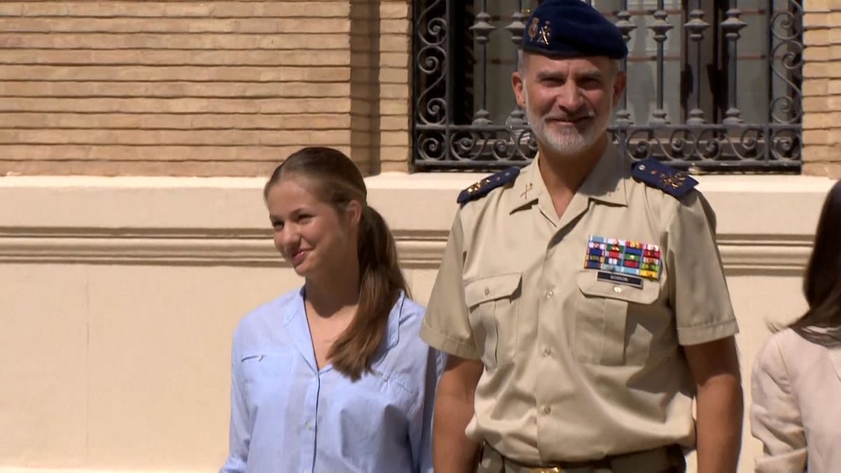 La princesa Leonor, ha comenzado este jueves su formación militar en la Academia General Militar, en Zaragoza