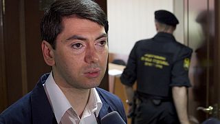 Ο αναπληρωτής διευθυντής του Golos, Grigory Melkonyants, μιλά στα μέσα ενημέρωσης μετά από μια δικαστική συνεδρίαση στη Μόσχα της Ρωσίας, την Παρασκευή 14 Ιουνίου 2013.