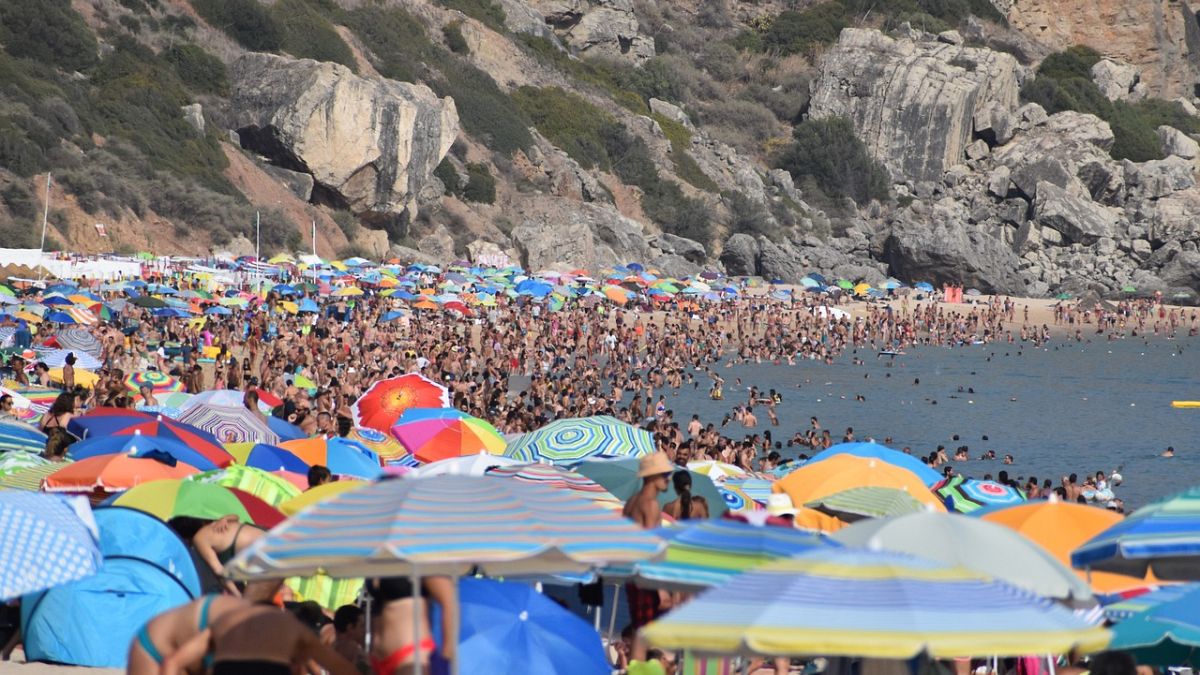 Weather forecasters predict temperatures up to 42C in Italy, 40C in France and 37C in Switzerland. 