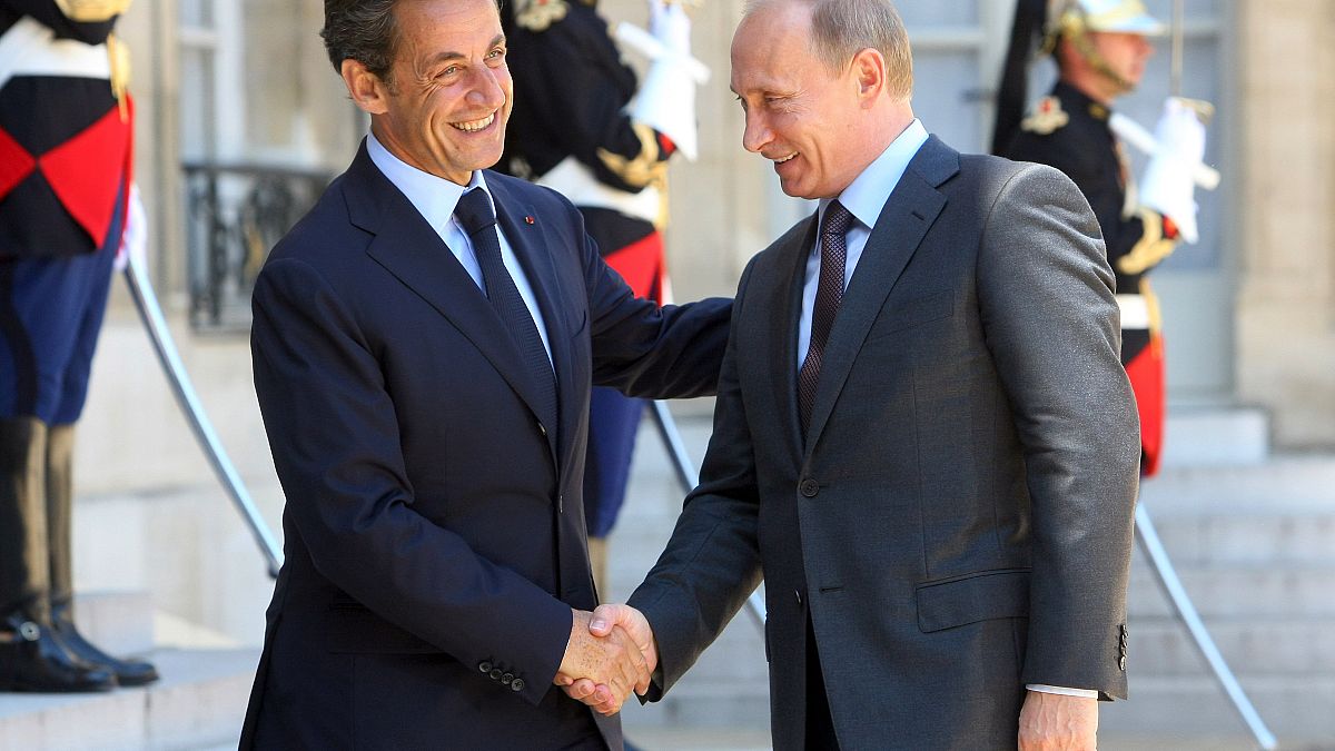 Sarkozy és Putyin, 2010. június 11., Párizs