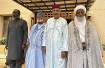 de gauche à droite, Mousa Tourey, Abdulalamni Abubakar, Mohamed Bazoum, Alhaji Muhammad Saad Abubakar III, Niamey, le 19 août 2023