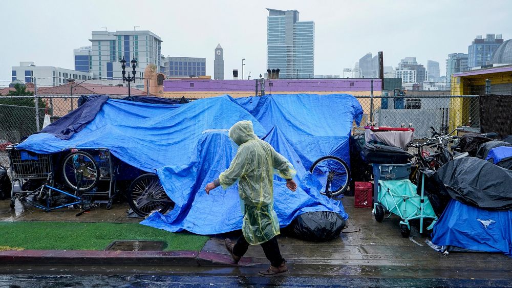 La tempête tropicale Hilary frappe le Mexique et la Californie avec des eaux de crue meurtrières