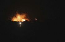 El ataque nocturno tuvo lugar a las afueras occidentales de la ciudad de Idlib