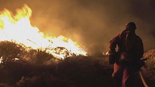 Újabb településeket kellett evakuálni Görögországban a tüzek miatt