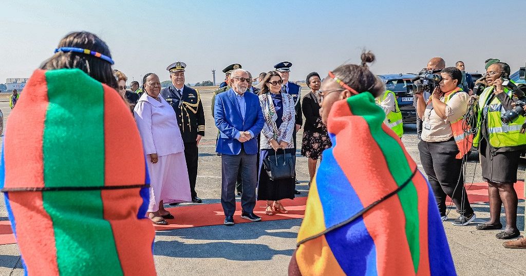 Brazil, China presidents arrive Johannesburg for BRICS summit