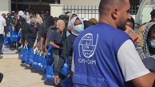 ترحيل مهاجرين غير نظاميين من ليبيا إلى النيجر